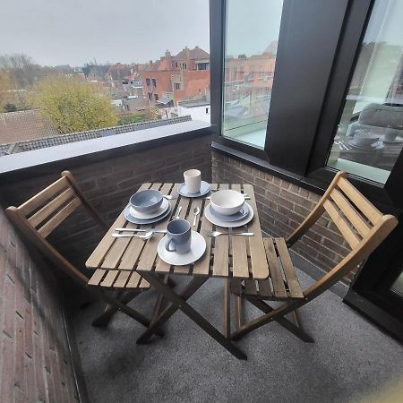 Gezellig Appartement In Brugge, Nabij Damme. Екстер'єр фото