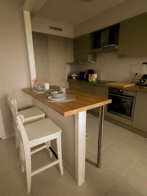 Gezellig Appartement In Brugge, Nabij Damme. Екстер'єр фото