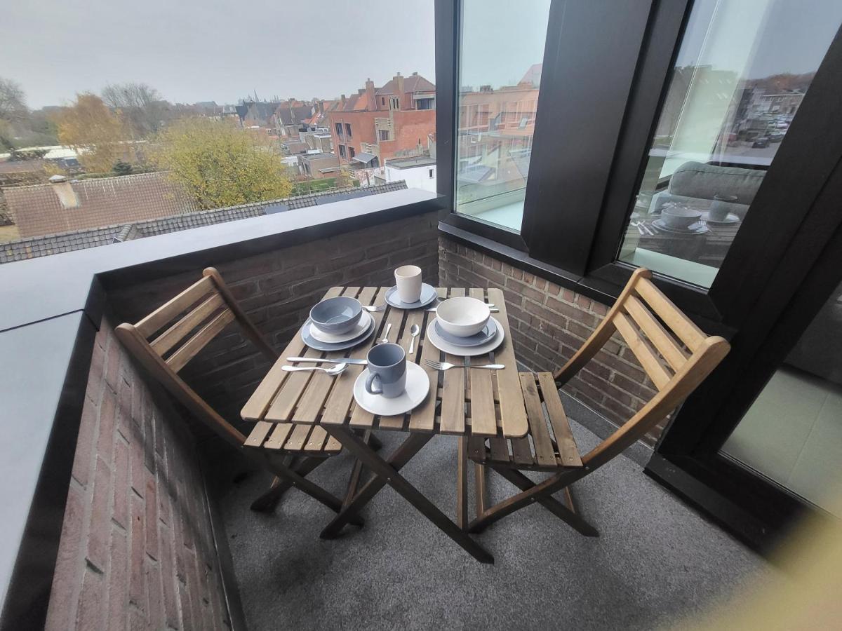 Gezellig Appartement In Brugge, Nabij Damme. Екстер'єр фото