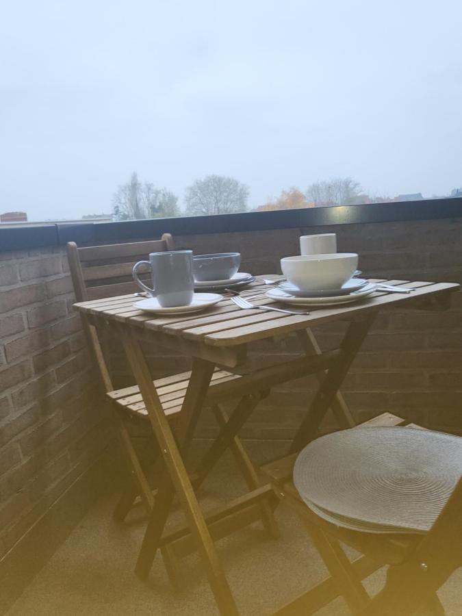 Gezellig Appartement In Brugge, Nabij Damme. Екстер'єр фото