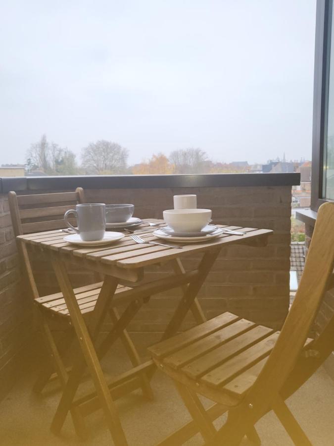 Gezellig Appartement In Brugge, Nabij Damme. Екстер'єр фото